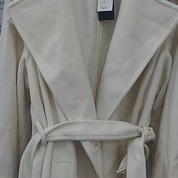 SOLD.    Polo Wool Women's Coat - Picture 9 of 11